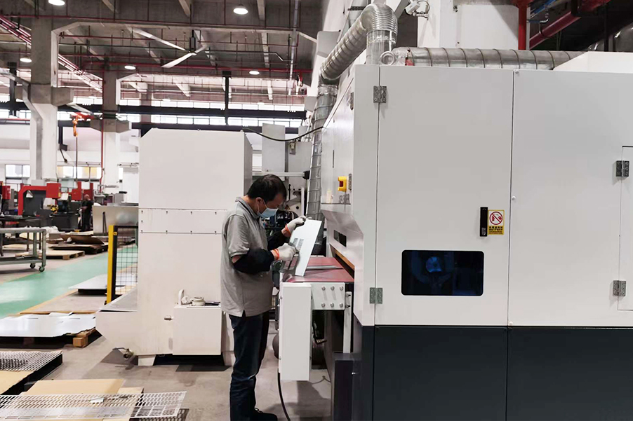 +CNC Bending2.jpg